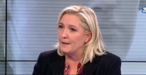 Clash : Marine Le Pen répond à Dany Boon « Il vit à l’étranger ! »