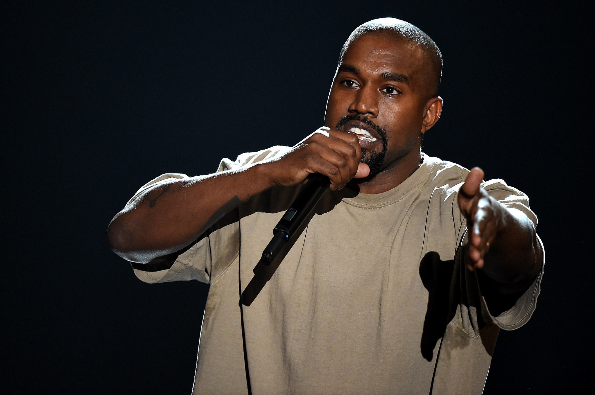 Kanye West hospitalisé en urgence en psychiatrie