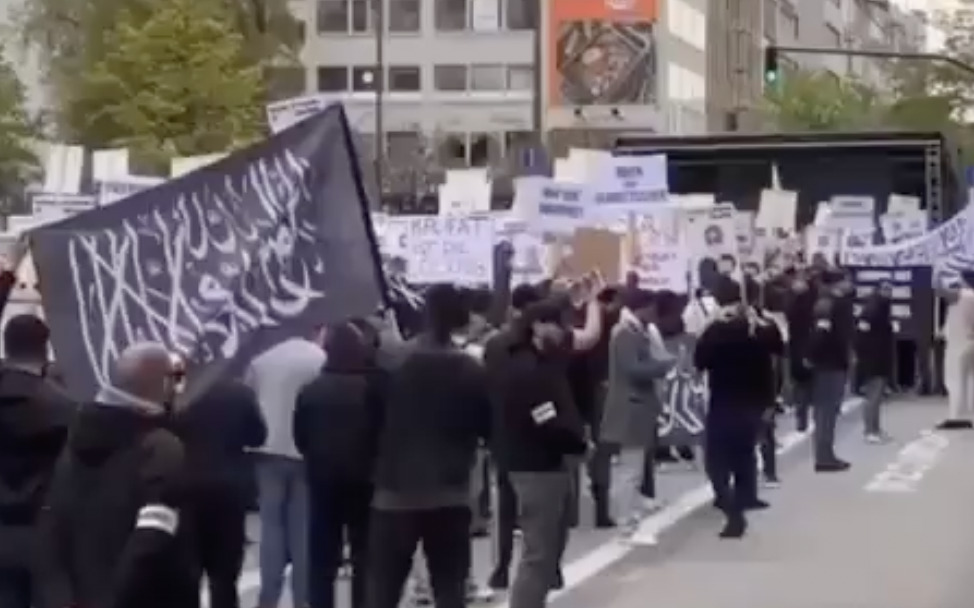 « Le califat est la solution » scandé dans les rue d’Hambourg en marge d’une manifestation